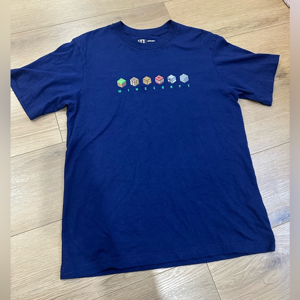 Minecraft UNIQLO T-shirt size M Anime character Animation